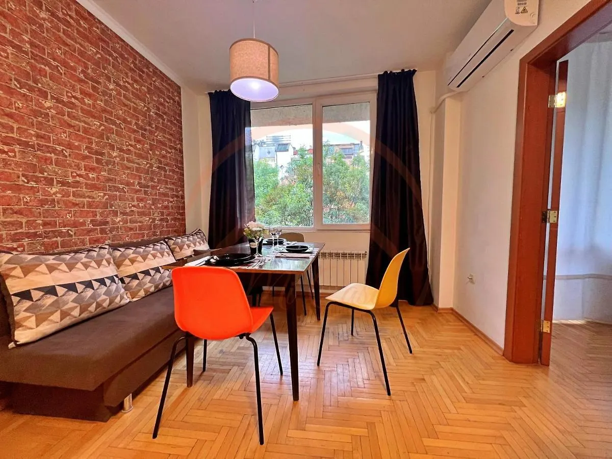 Appartamento Tranquil Retreat In The Heart Of Sofia: 2Br